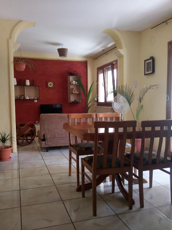 La.Ki House Apartment Кавала Екстериор снимка